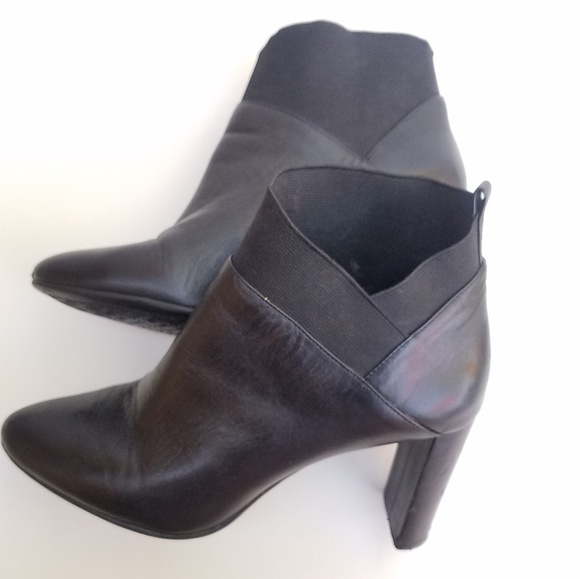 NINE WEST Black leather heeled bootie for women size 8 - Picture 7 of 13